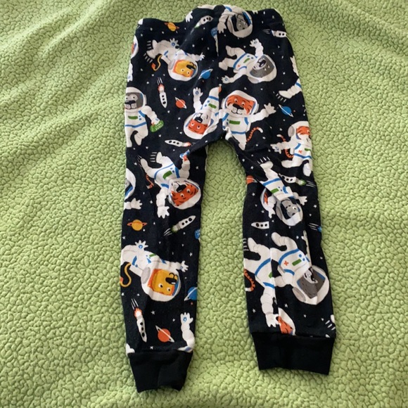 3 Piece Space Pajamas - Picture 10 of 10